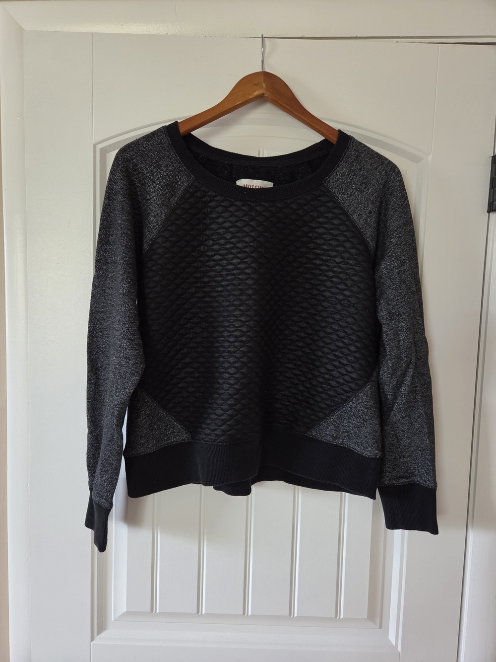 Mossimo Supply Co. Quilted Black and Heather Gray Crewneck Sweatshirt